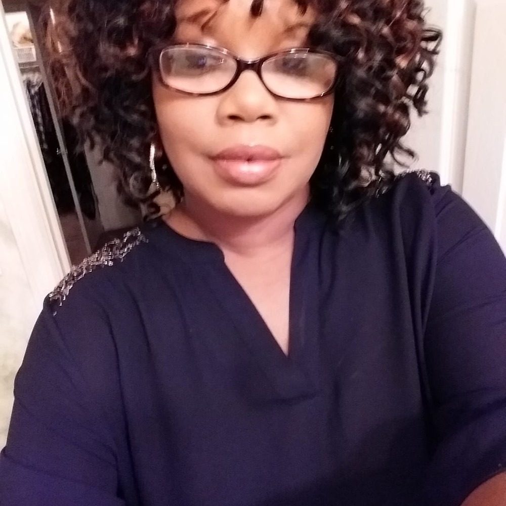 Meet your Posher, Missy